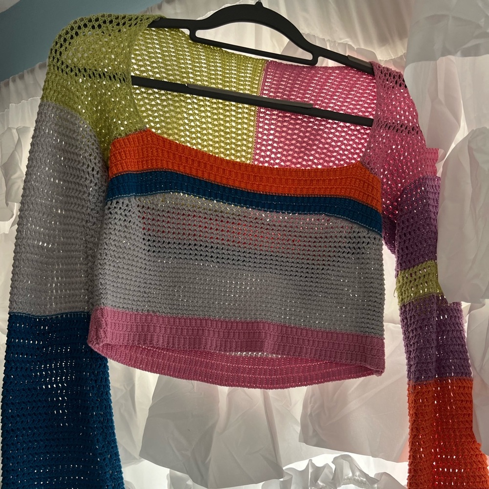 Super cute crop top